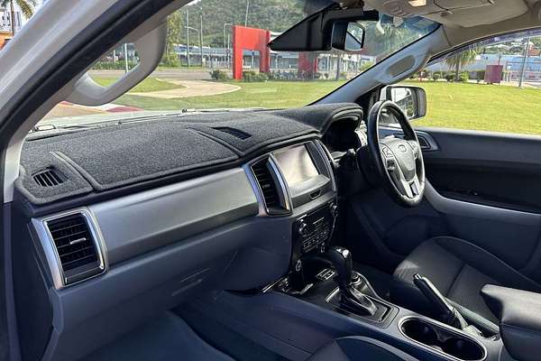 2016 Ford Everest Trend UA