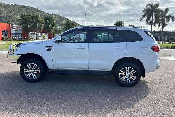 2016 Ford Everest Trend UA