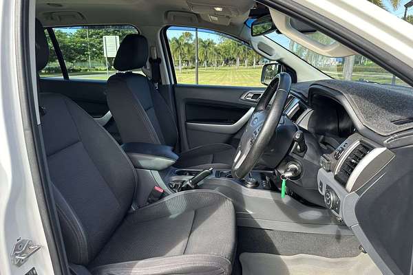 2016 Ford Everest Trend UA