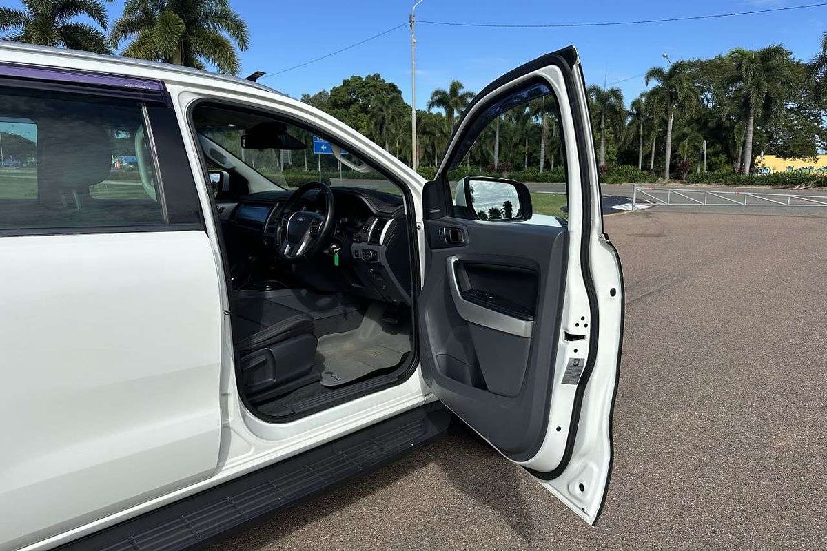 2016 Ford Everest Trend UA