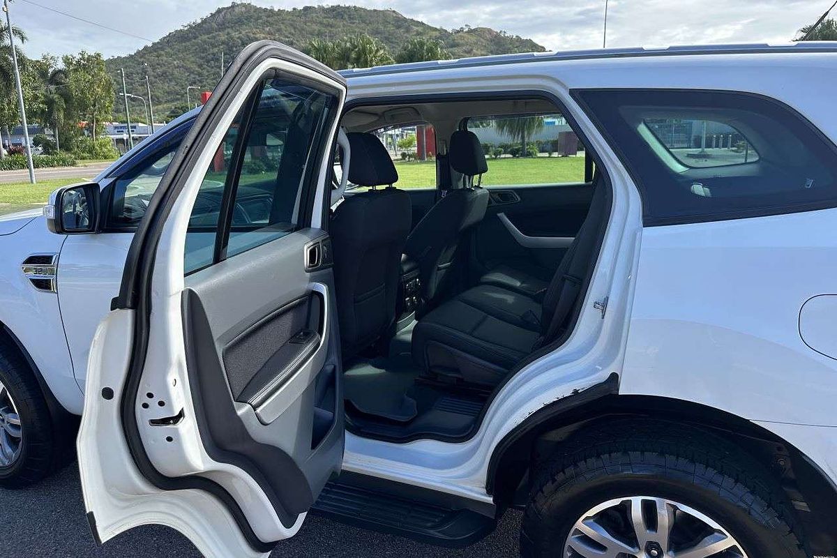2016 Ford Everest Trend UA