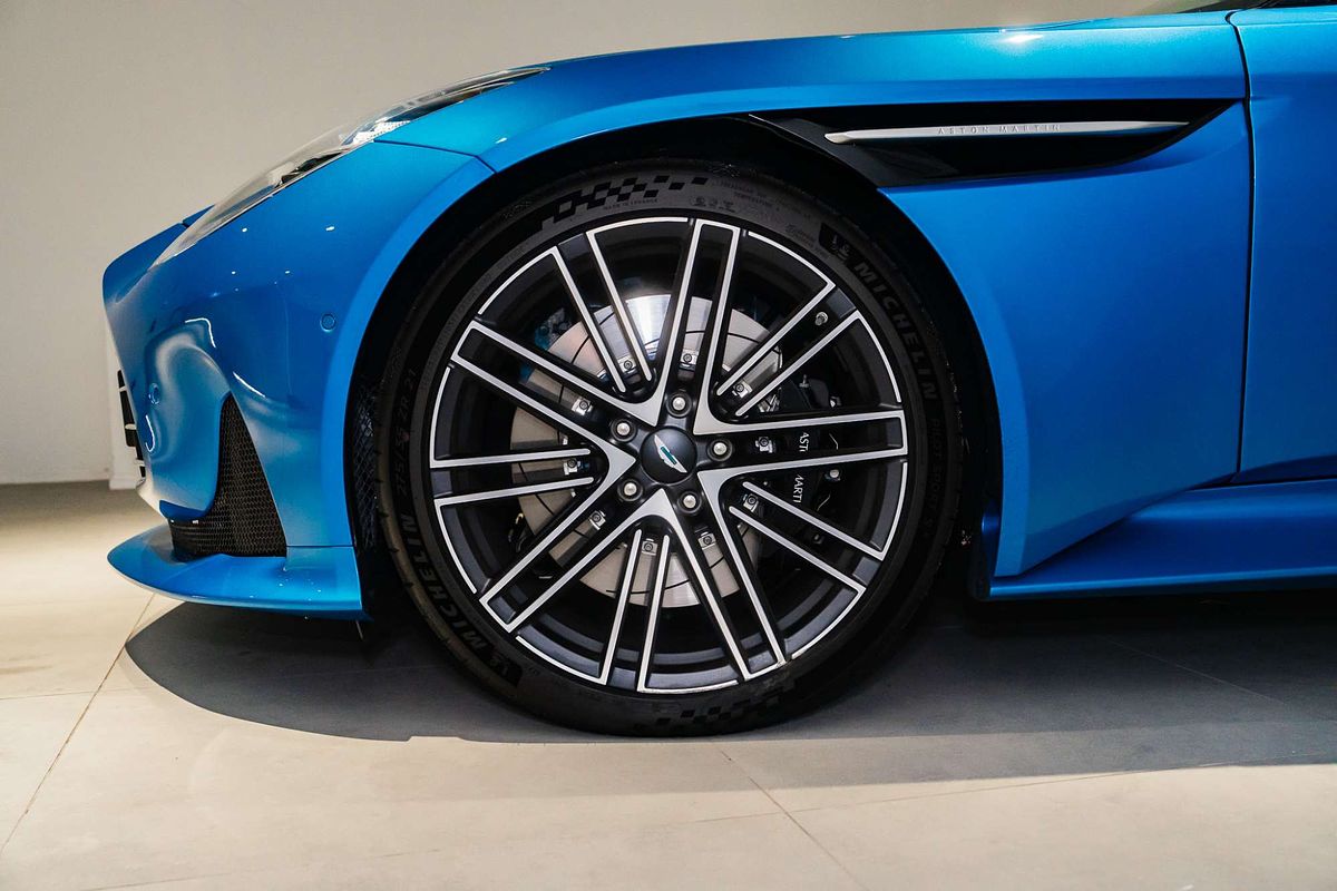 2023 Aston Martin DB12