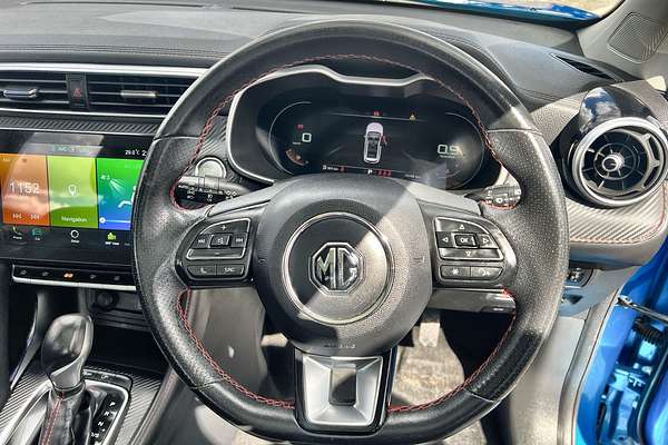 2020 MG ZS Essence AZS1