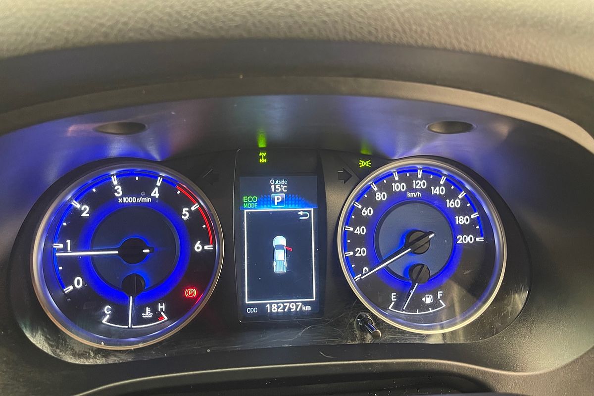 2016 Toyota Hilux SR5 GUN126R 4X4