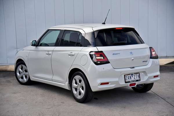 2024 Suzuki Swift Hybrid Plus UZ