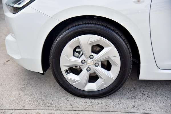2024 Suzuki Swift Hybrid Plus UZ