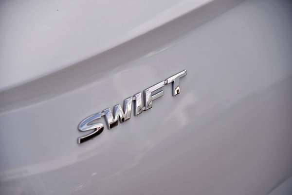 2024 Suzuki Swift Hybrid Plus UZ