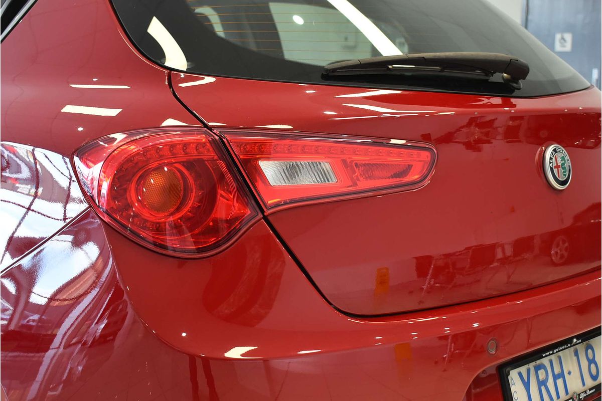 2018 Alfa Romeo Giulietta Super Series 2