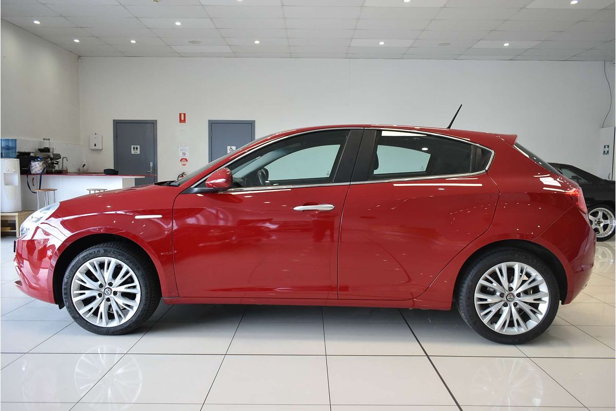 2018 Alfa Romeo Giulietta Super Series 2