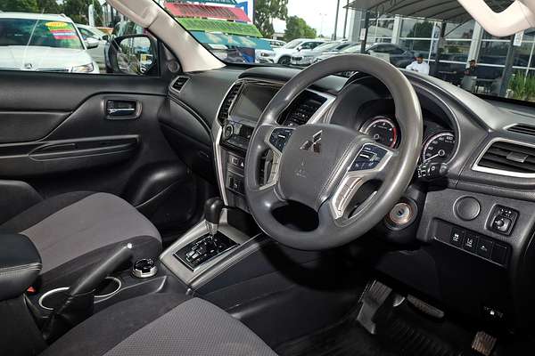 2019 Mitsubishi Triton GLX+ MR 4X4