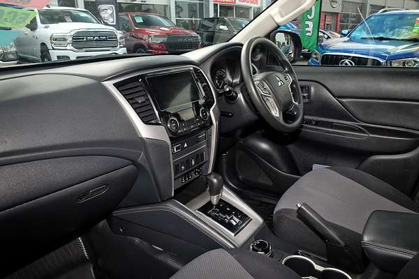 2019 Mitsubishi Triton GLX+ MR 4X4