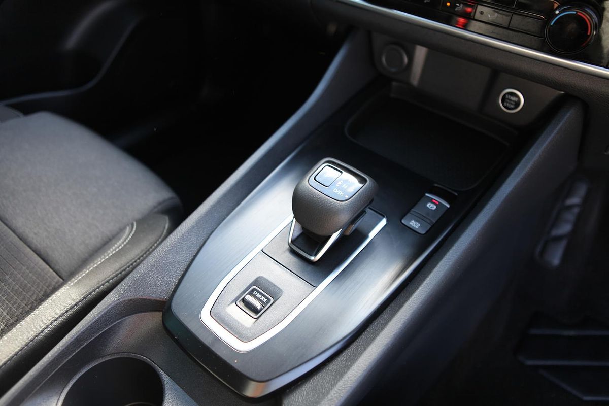 2023 Nissan QASHQAI ST J12