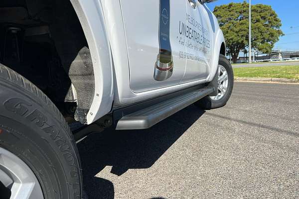 2024 Nissan Navara ST D23 4X4
