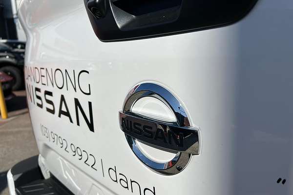 2024 Nissan Navara ST D23 4X4