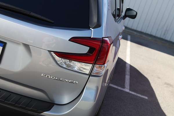2018 Subaru Forester 2.5i-L S5