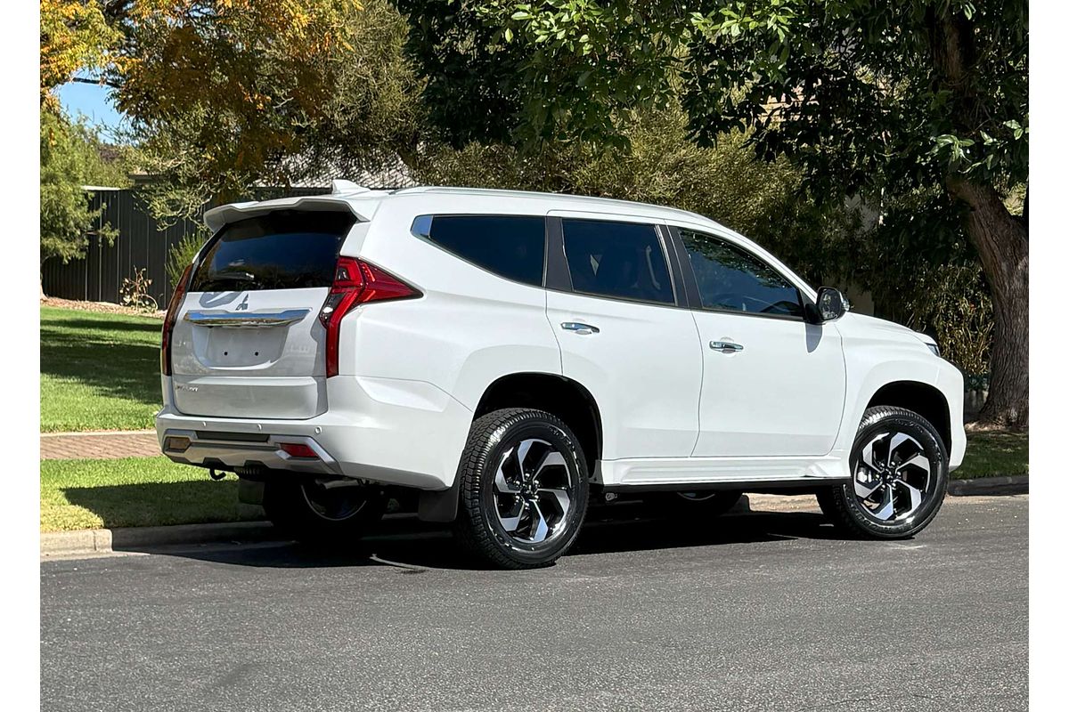 2024 Mitsubishi Pajero Sport Exceed QG