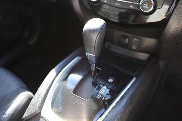 2016 Nissan X-TRAIL ST-L T32
