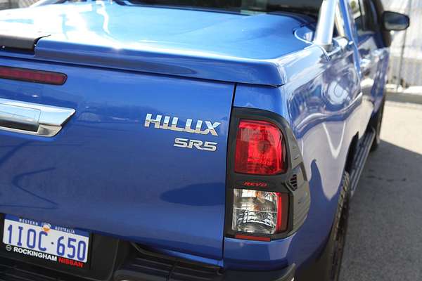 2015 Toyota Hilux SR5 GUN126R 4X4