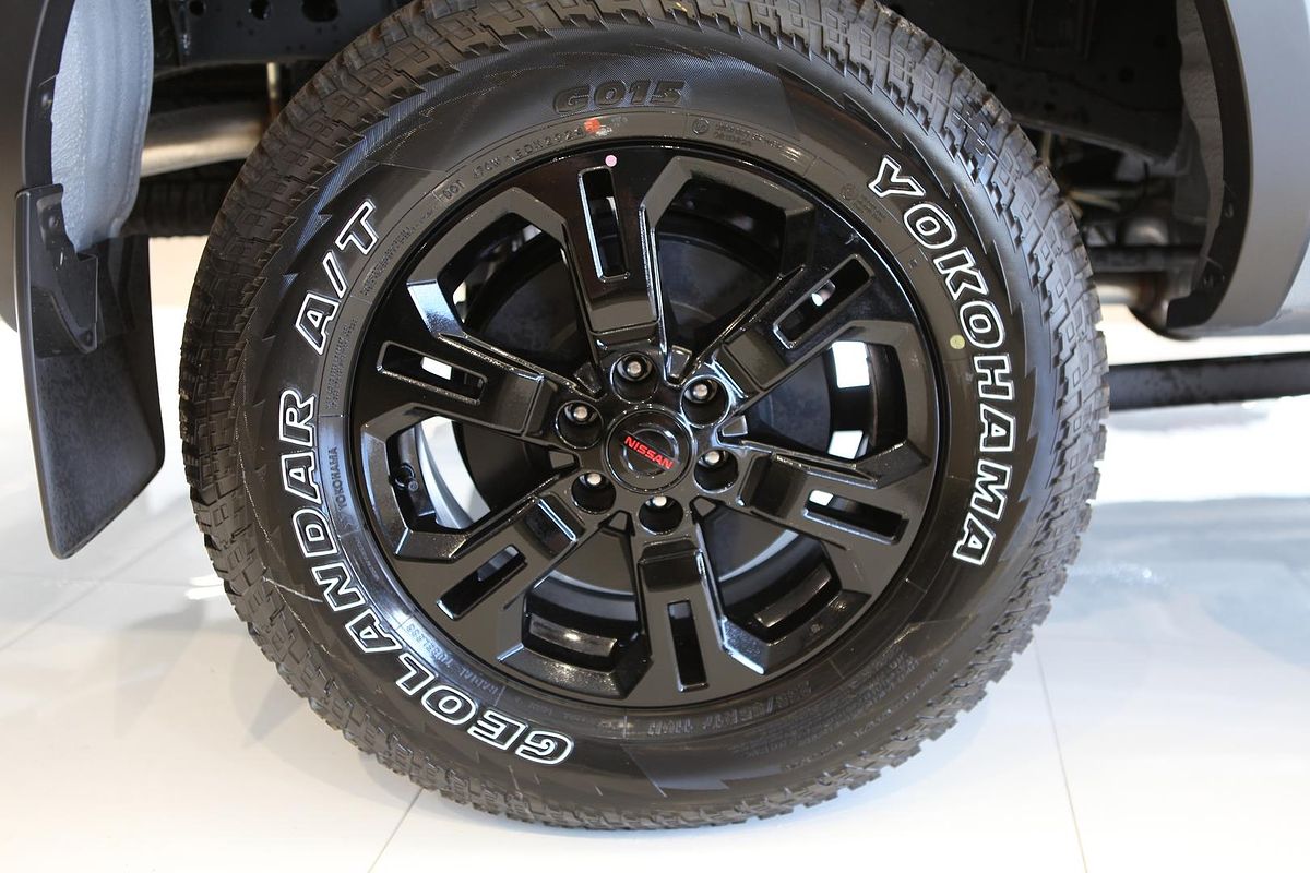 2025 Nissan Navara PRO-4X D23 4X4