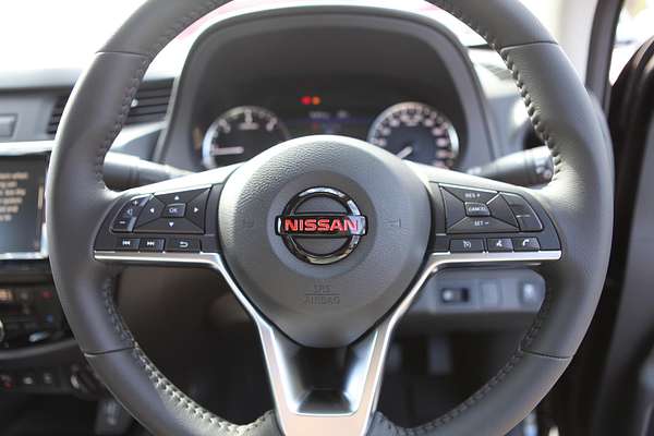 2025 Nissan Navara PRO-4X D23 4X4