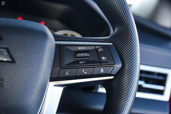 2025 Mitsubishi Outlander ES ZM