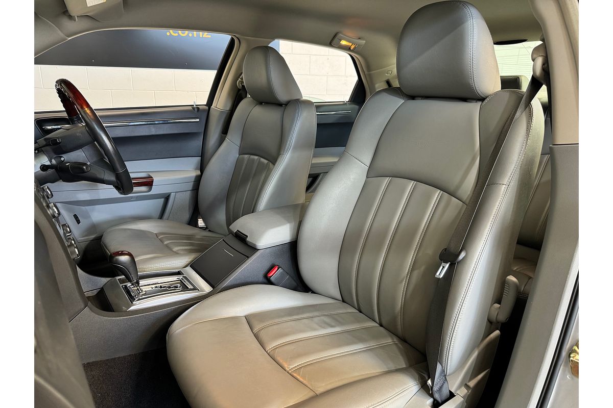2006 Chrysler 300 C 5.7L V8 SEDAN