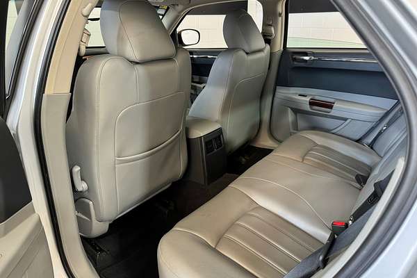 2006 Chrysler 300 C 5.7L V8 SEDAN