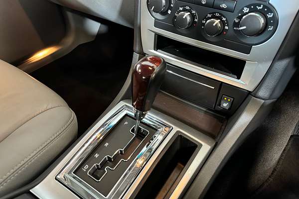 2006 Chrysler 300 C 5.7L V8 SEDAN
