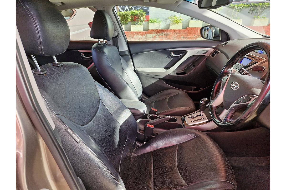 2012 Hyundai Elantra Premium MD