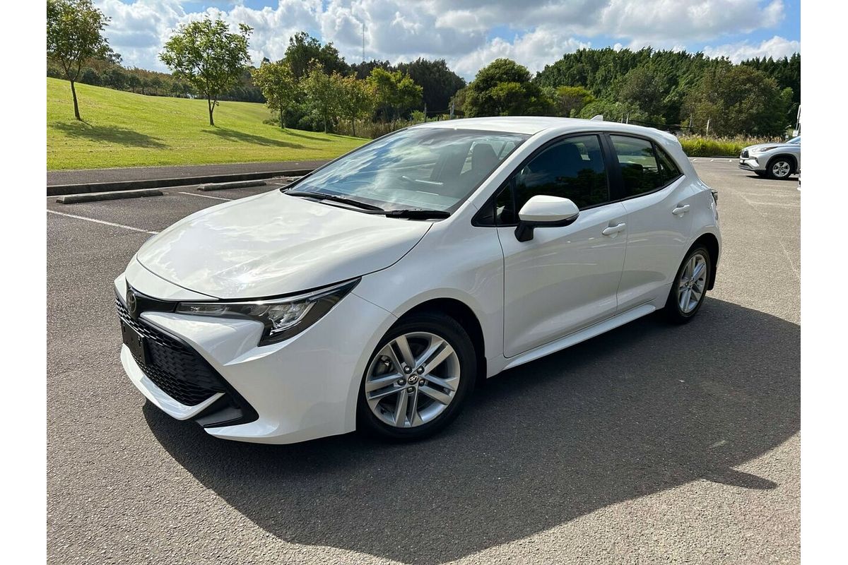 2022 Toyota Corolla Ascent Sport Mzea12R
