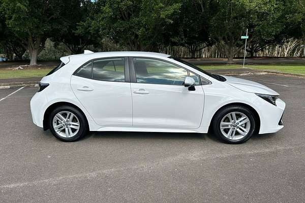 2022 Toyota Corolla Ascent Sport Mzea12R