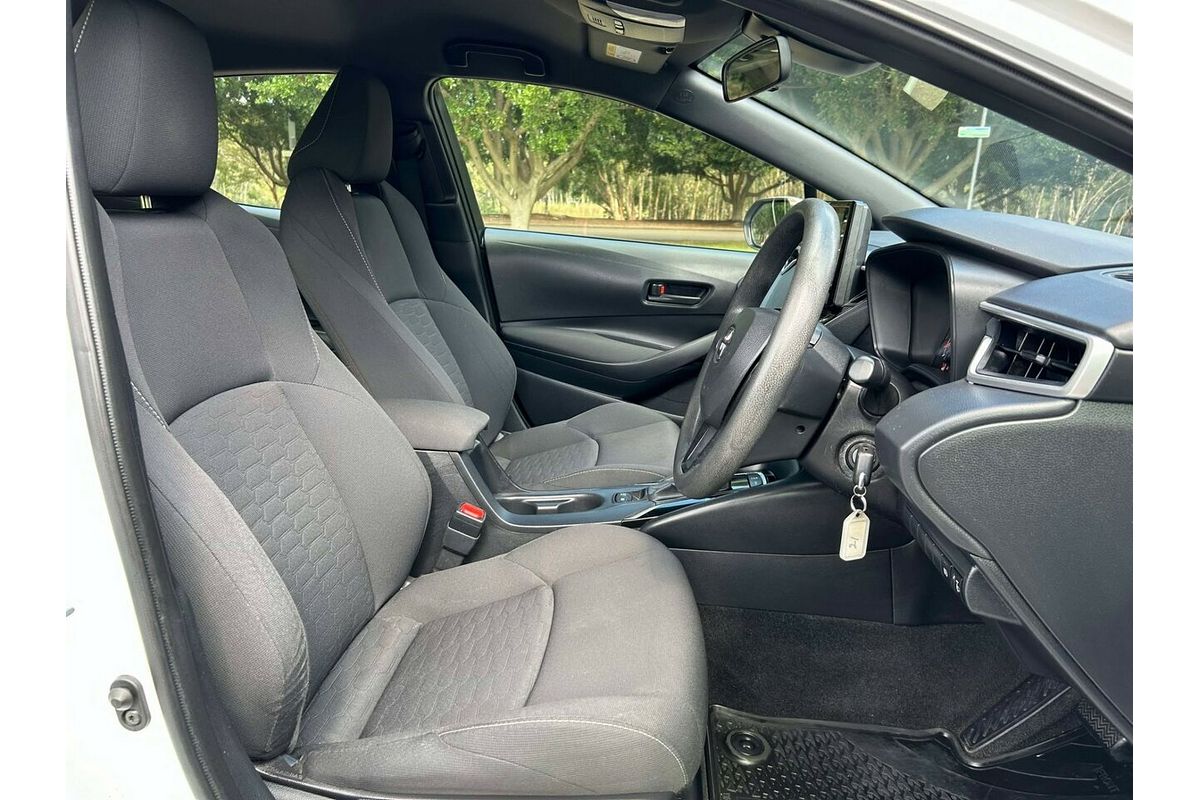 2022 Toyota Corolla Ascent Sport Mzea12R