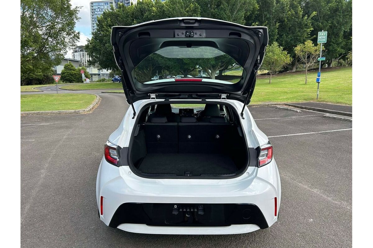 2022 Toyota Corolla Ascent Sport Mzea12R