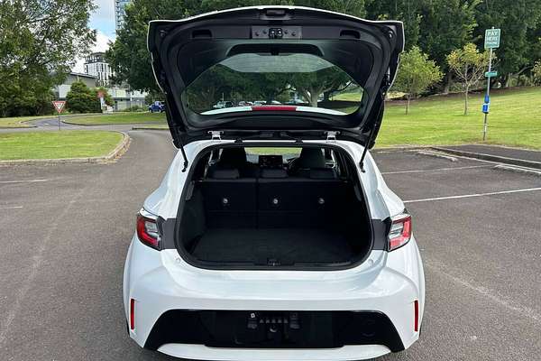 2022 Toyota Corolla Ascent Sport Mzea12R