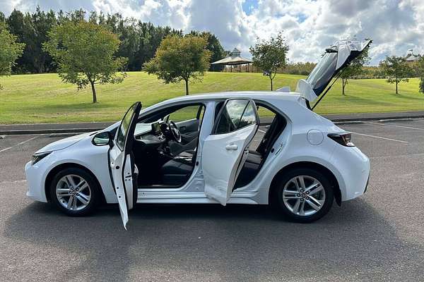 2022 Toyota Corolla Ascent Sport Mzea12R