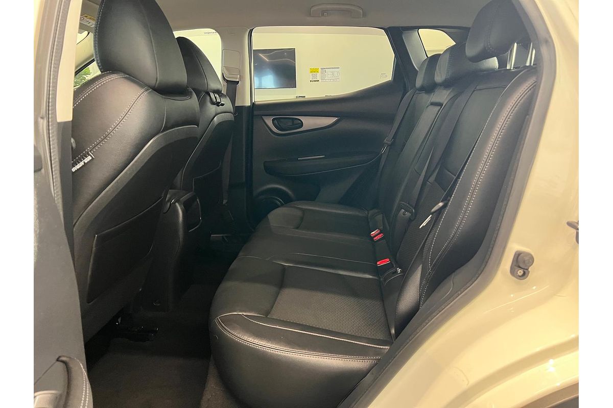 2018 Nissan QASHQAI ST-L J11 Series 2