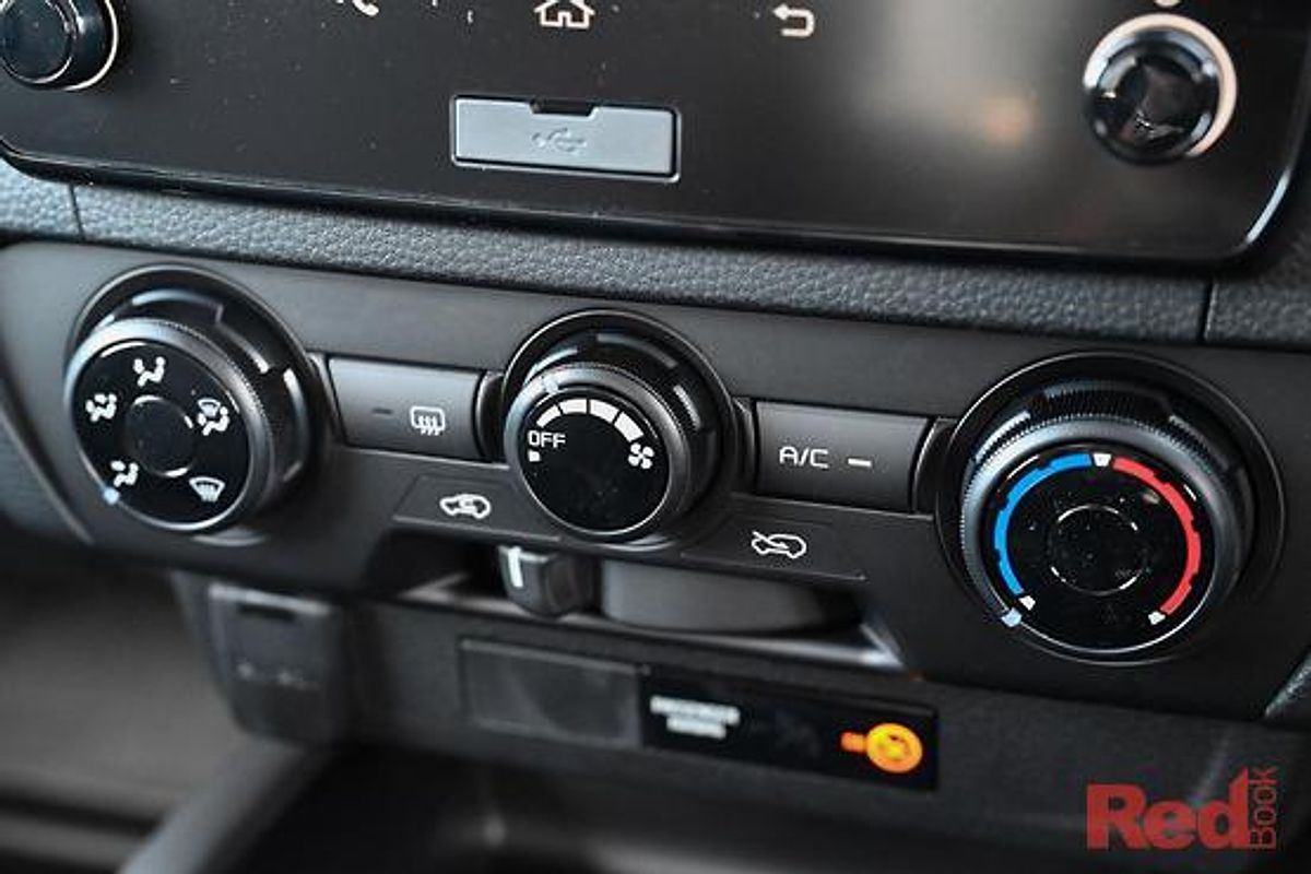 2025 Mazda BT-50 XT TF 4X4