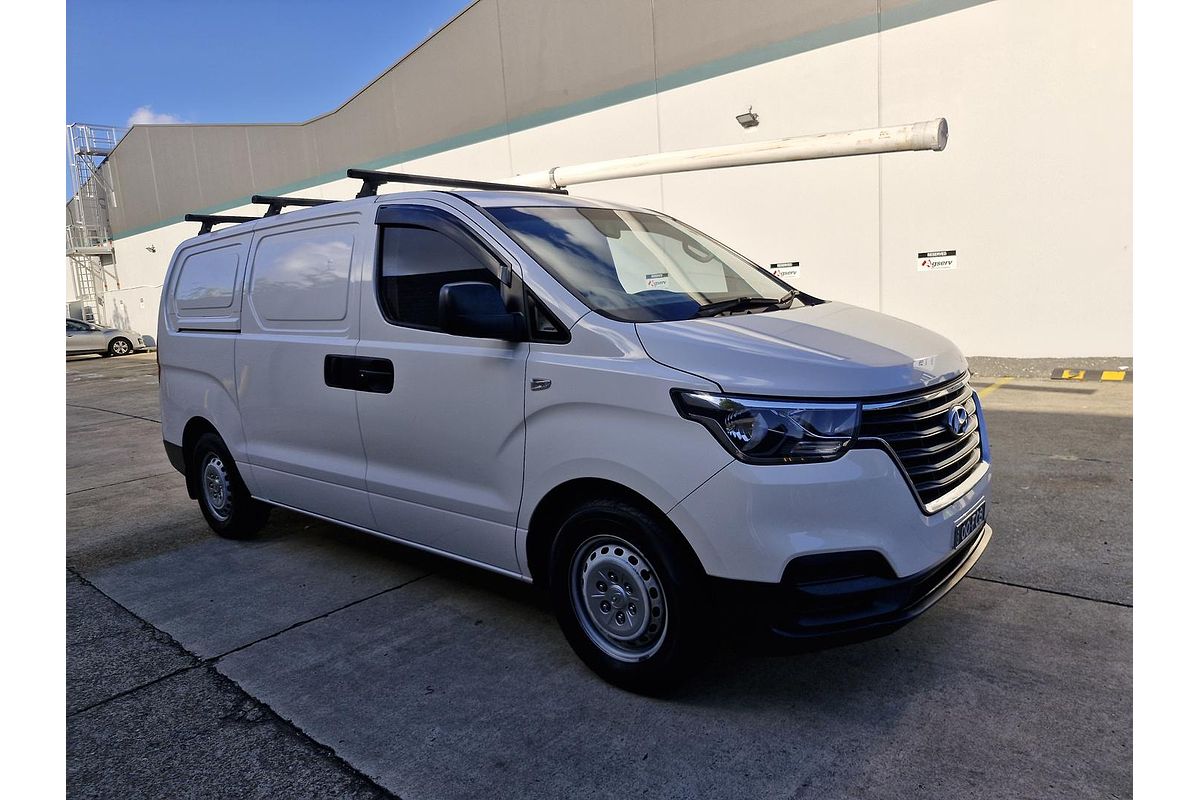 2018 Hyundai iLoad TQ4