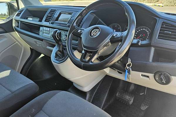 2018 Volkswagen Transporter TDI 340 SWB Low T6 MY18