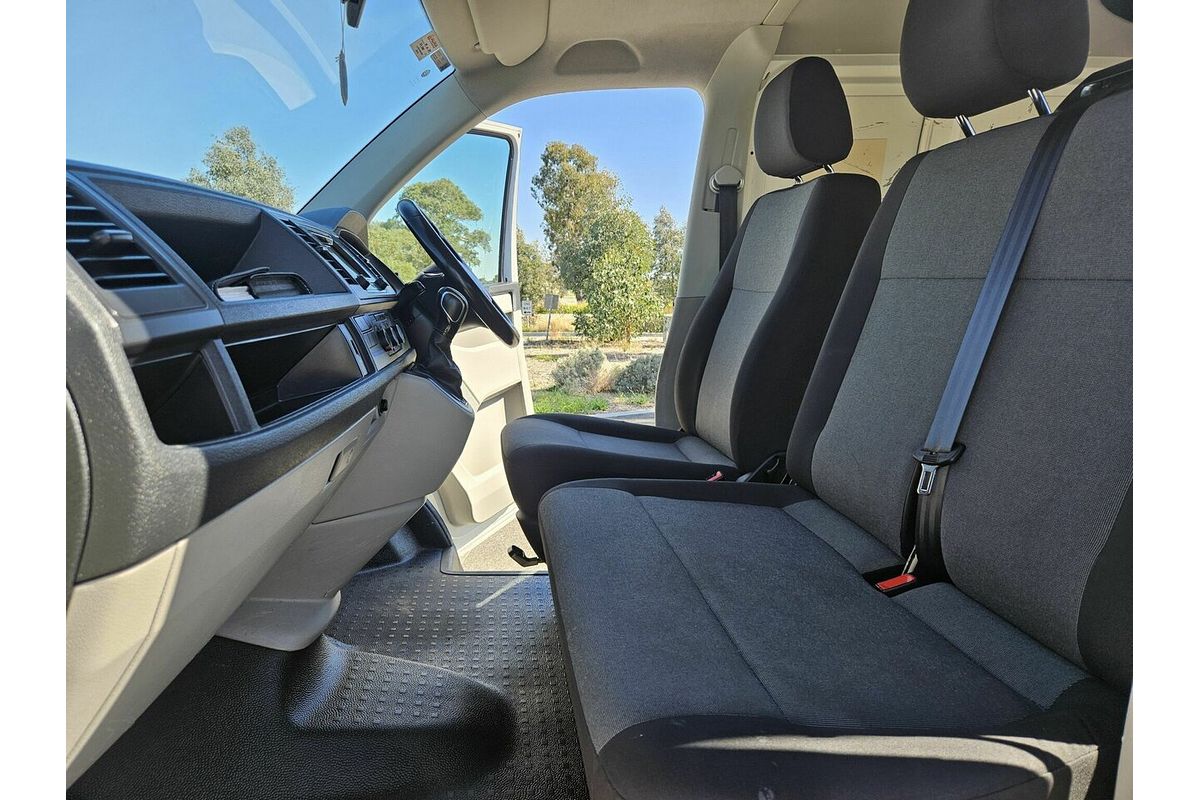 2018 Volkswagen Transporter TDI 340 SWB Low T6 MY18