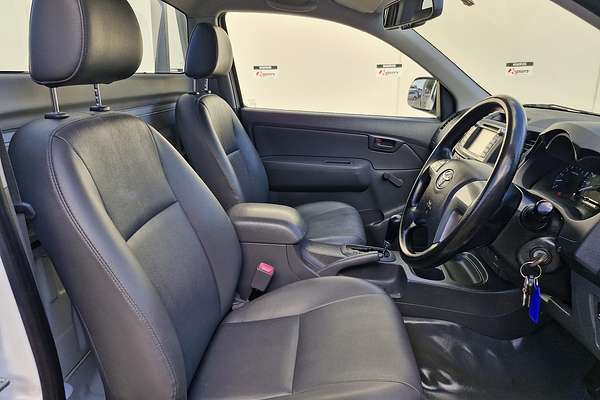 2014 Toyota Hilux Workmate TGN16R Rear Wheel Drive