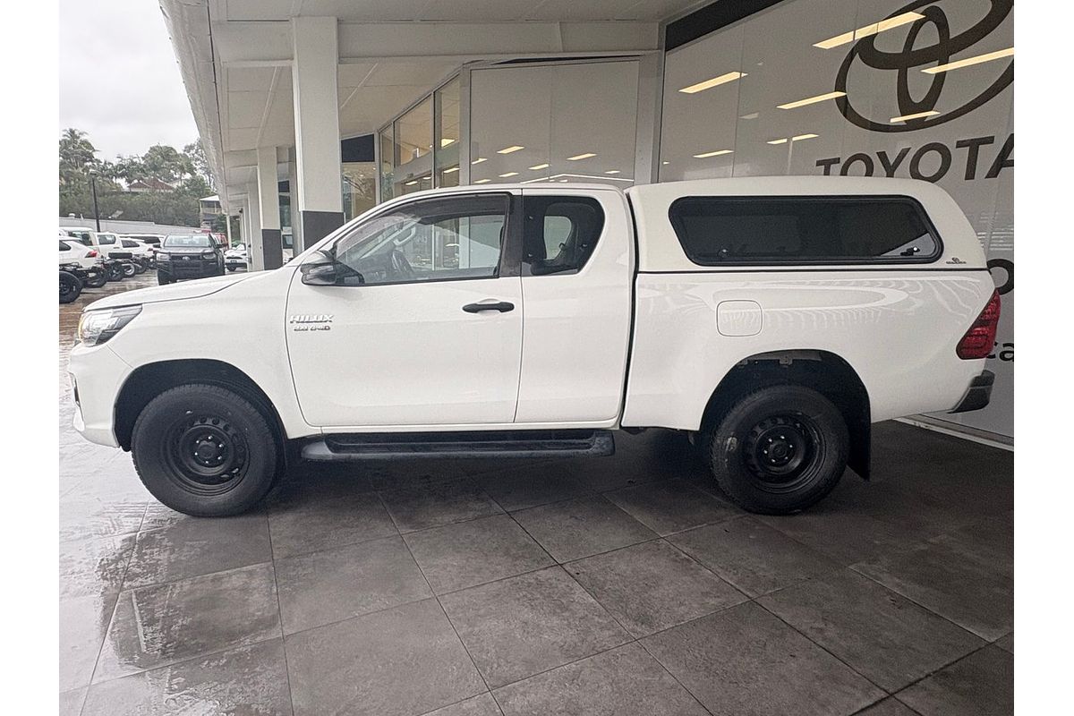 2020 Toyota Hilux