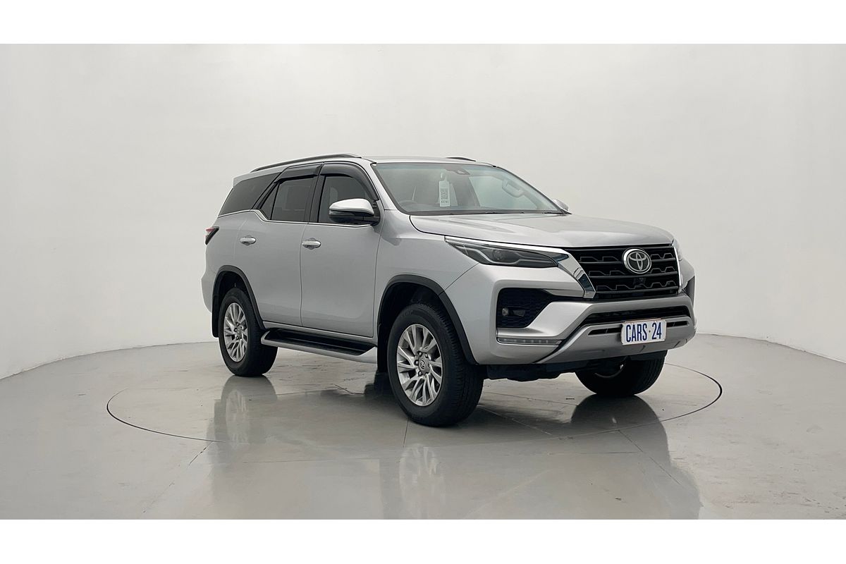 2023 Toyota Fortuner Crusade GUN156R