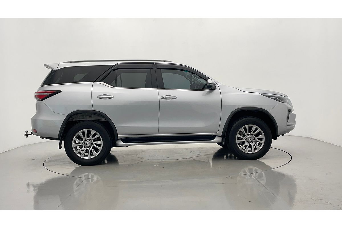 2023 Toyota Fortuner Crusade GUN156R