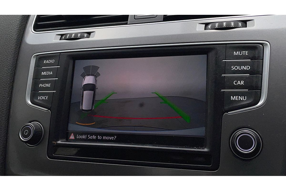 2016 Volkswagen Golf 92TSI Trendline 7