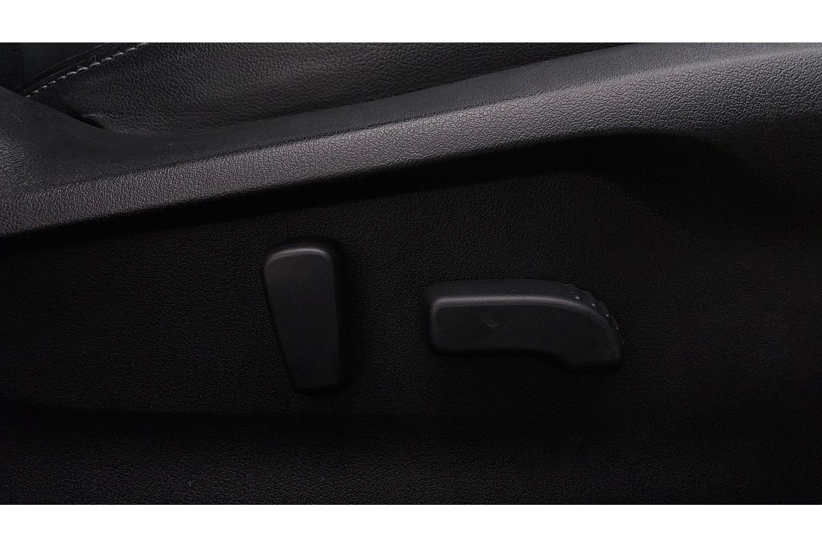 2017 Subaru Impreza 2.0i-S G5