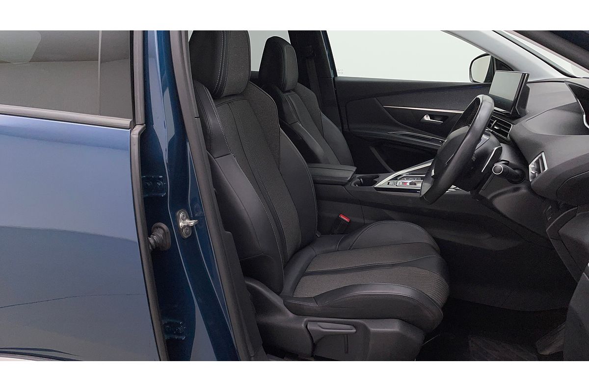 2022 Peugeot 3008 Allure P84