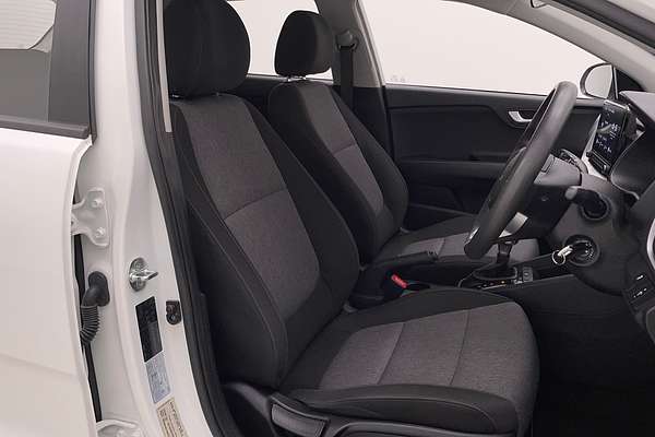 2022 Kia Stonic S YB