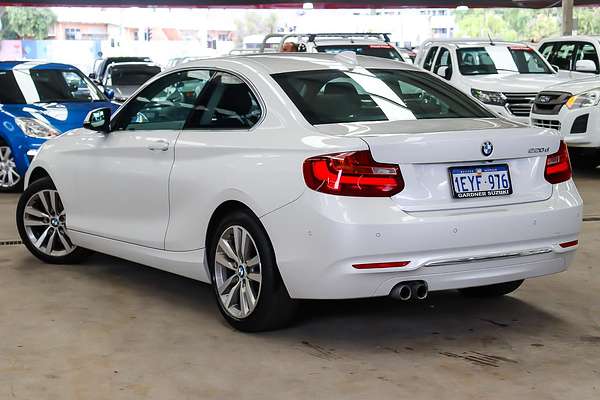 2015 BMW 2 Series 220d M Sport F22