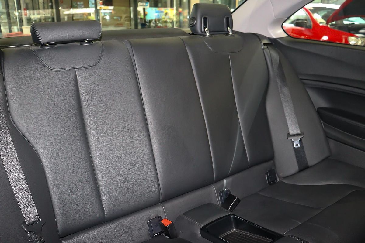 2015 BMW 2 Series 220d M Sport F22